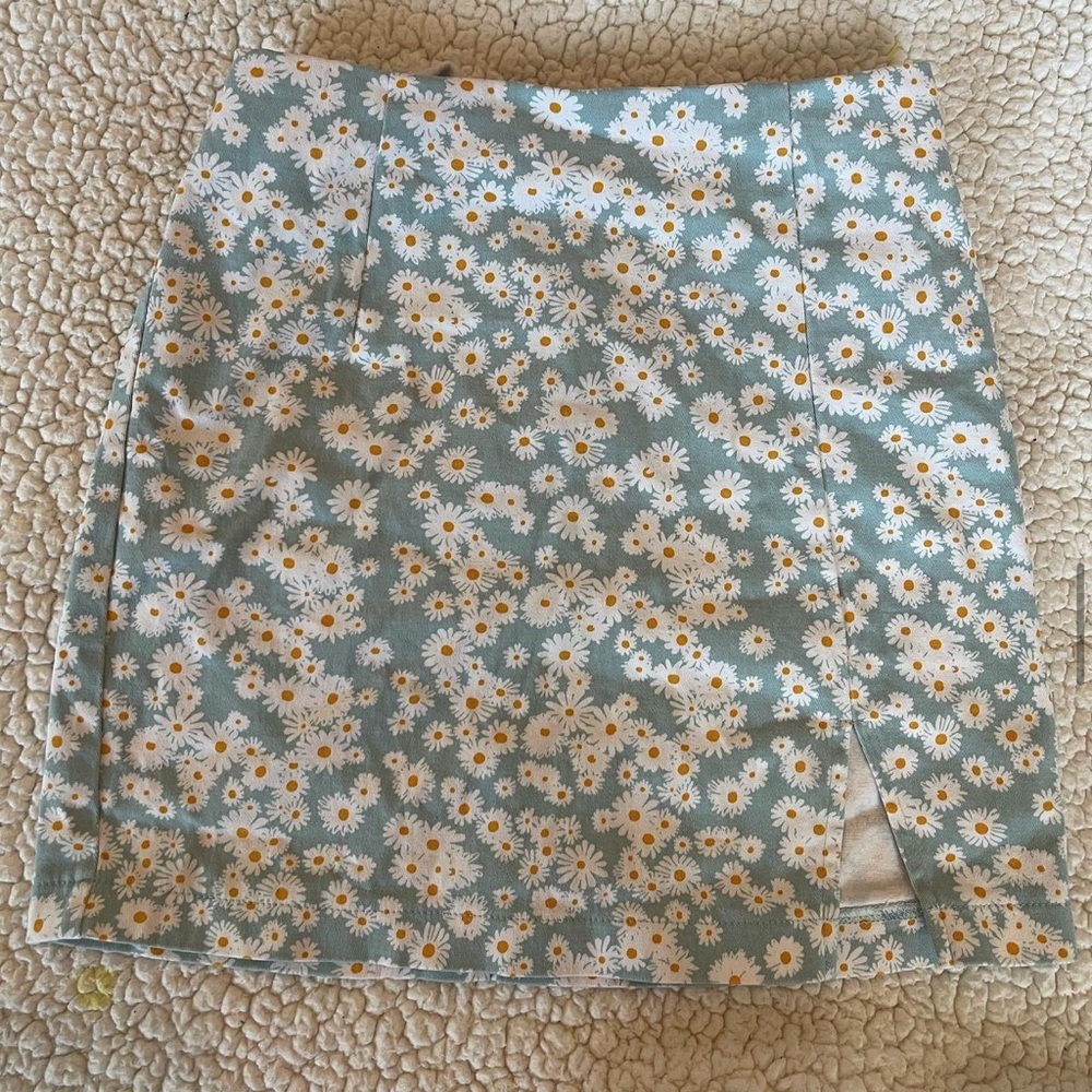 Floral Mini Skirt 💐